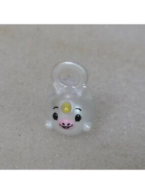 Moose Enterprise Pikmi Pops surprise toy charm White Unicorn figure 1"